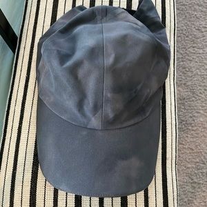 Lululemon running hat